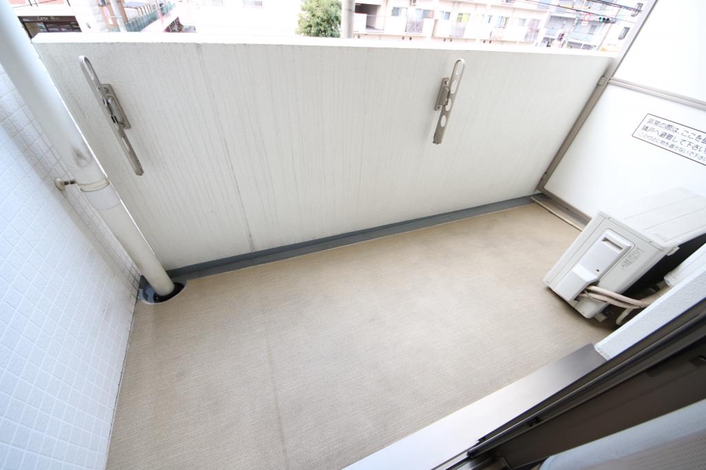 18/30 バルコニー