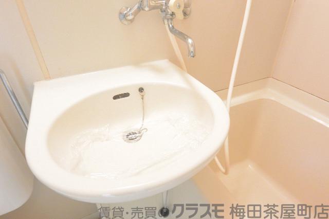21/30 洗面