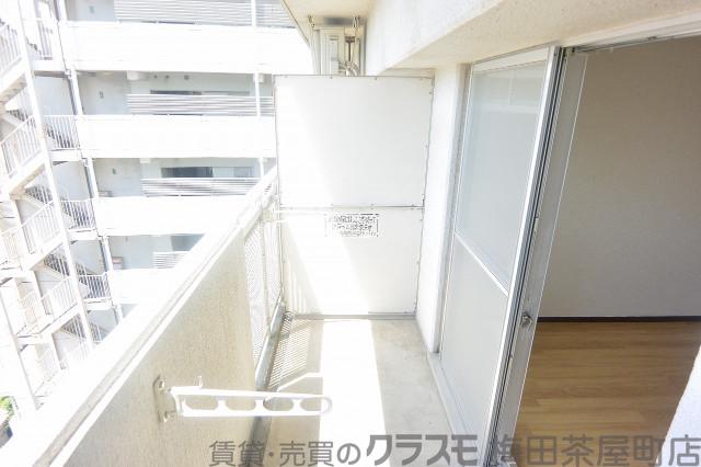 23/30 バルコニー