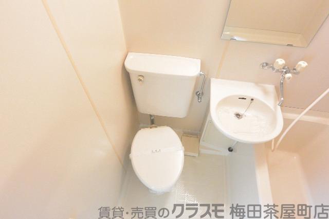 20/30 トイレ