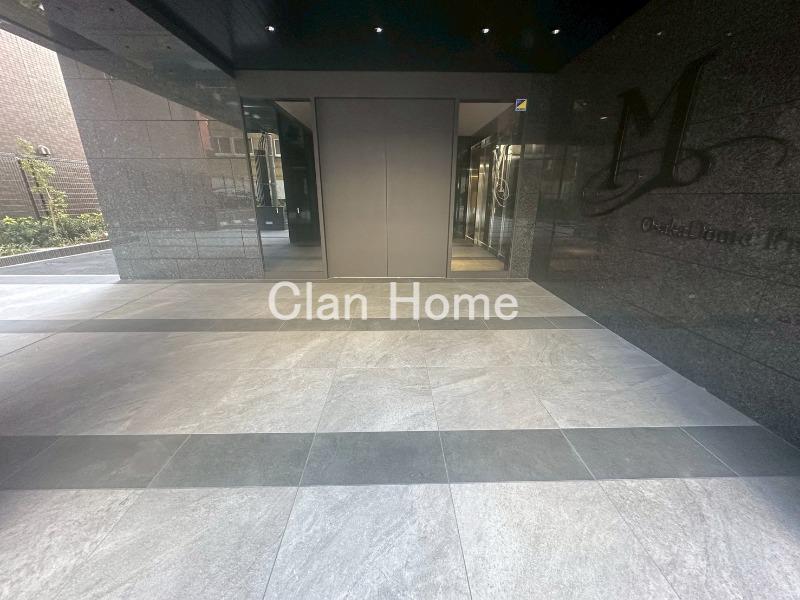 17/21 エントランス