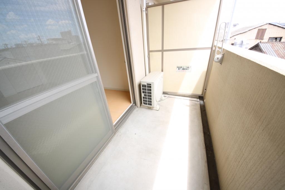 18/30 バルコニー