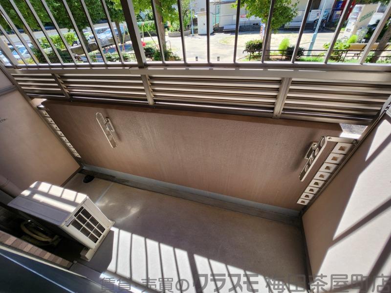 23/30 バルコニー