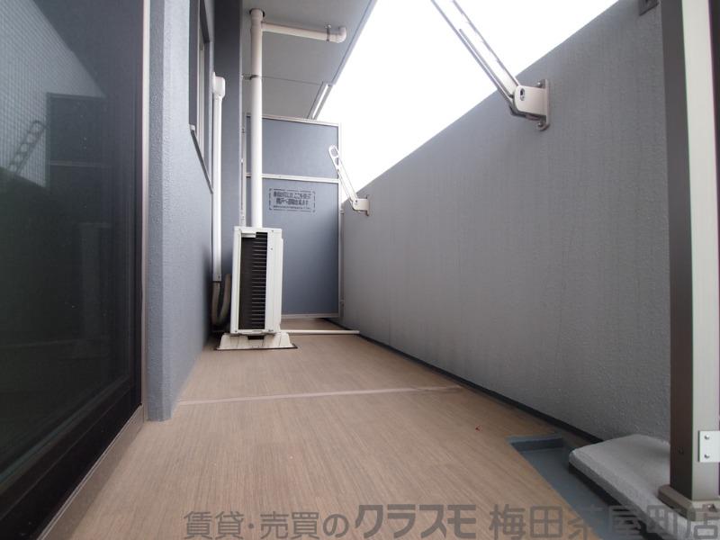 21/30 バルコニー