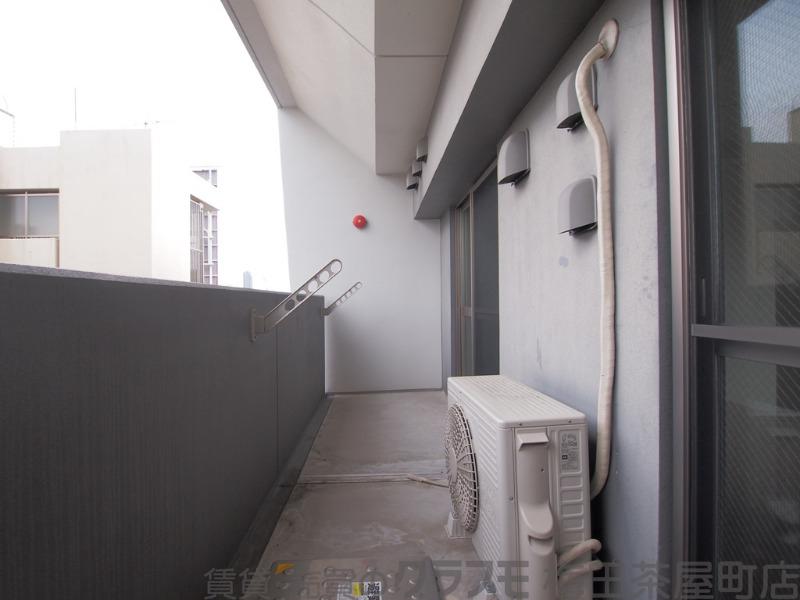 25/30 バルコニー