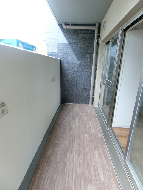 19/30 バルコニー