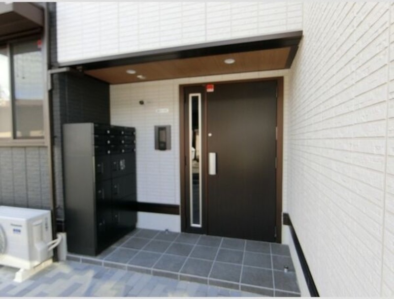 2/8 エントランス