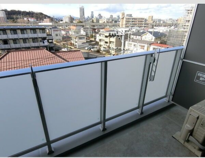 14/23 バルコニー