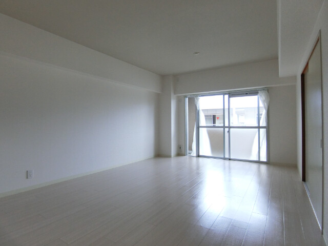 2/30 リビング/ダイニング