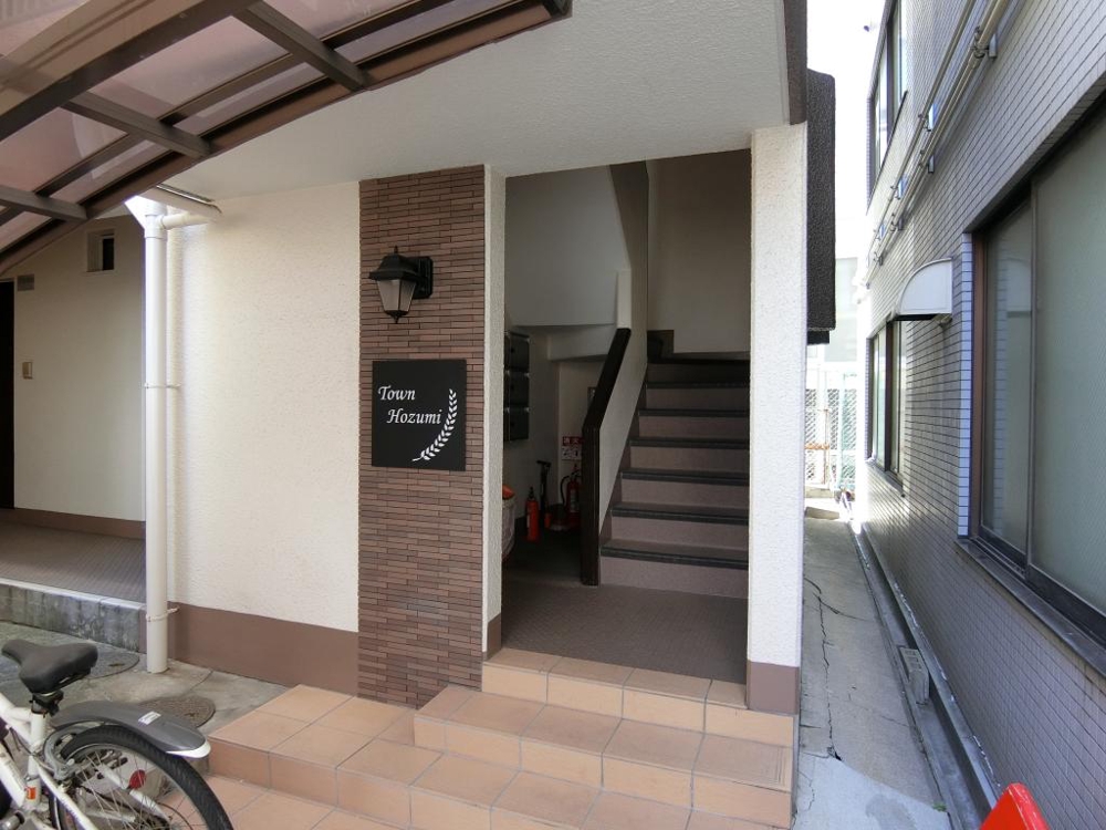 2/5 エントランス