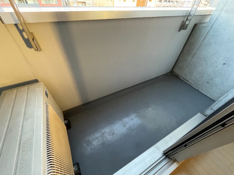 16/25 バルコニー