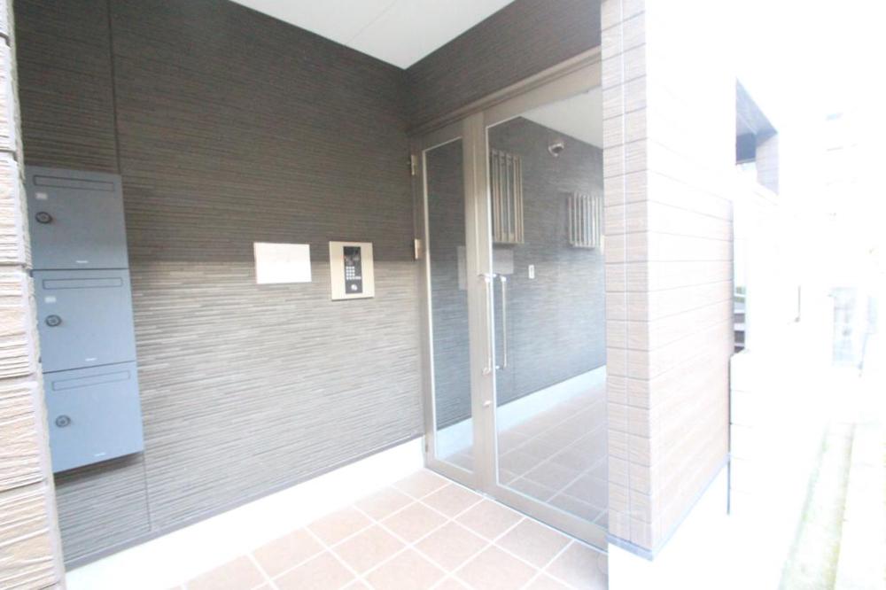 29/30 エントランス