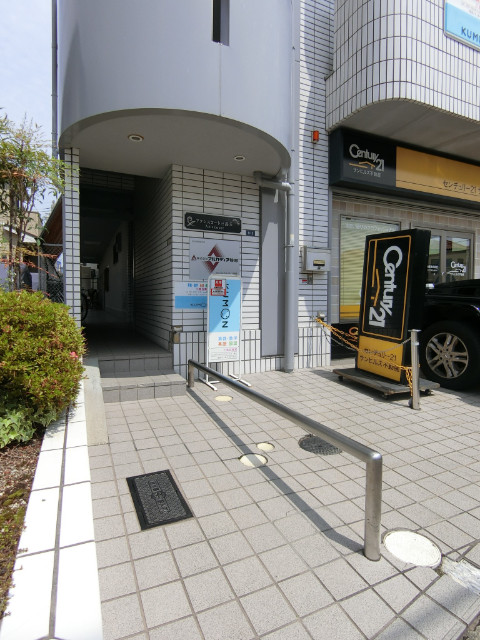 3/7 エントランス