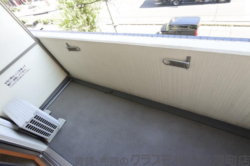 23/30 バルコニー