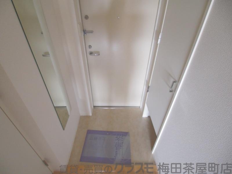 17/30 玄関