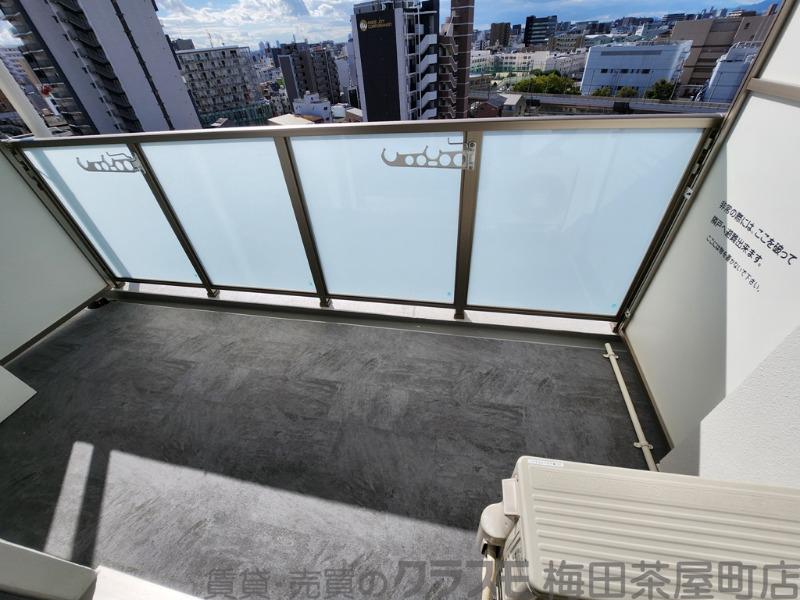 23/30 バルコニー