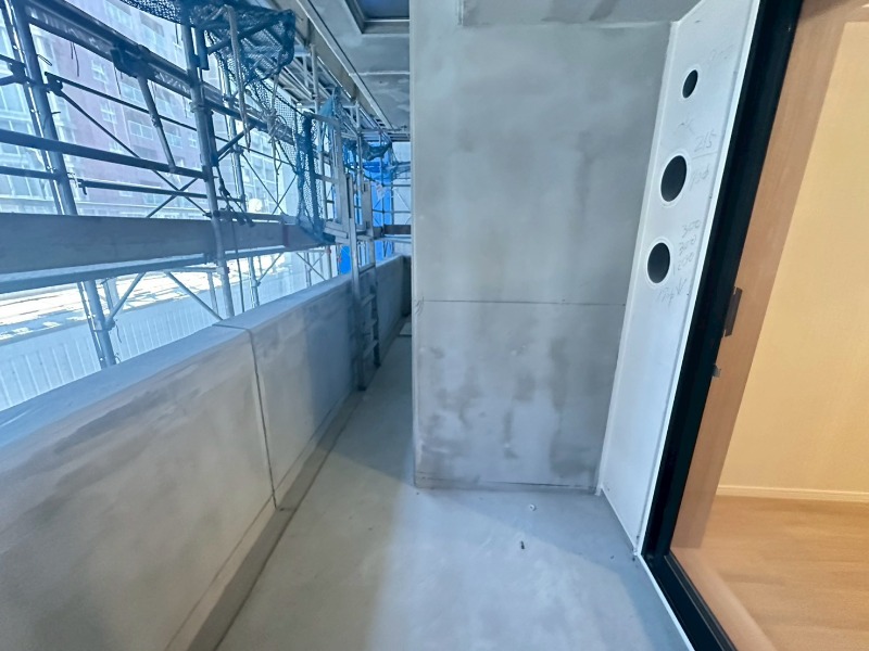 19/30 バルコニー