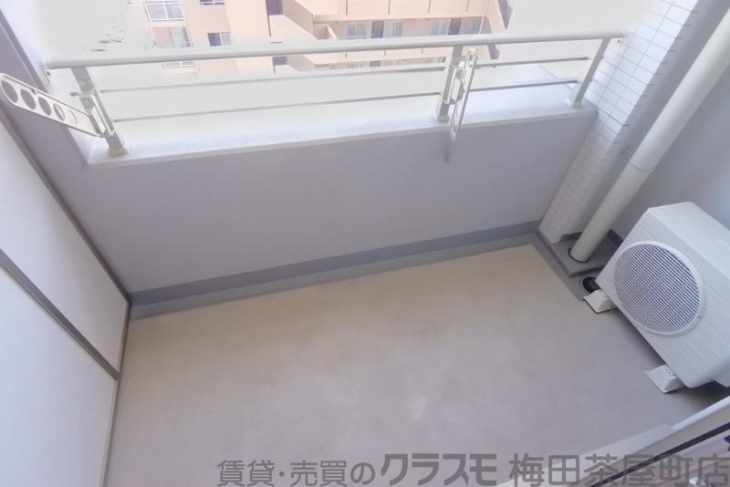 22/30 バルコニー