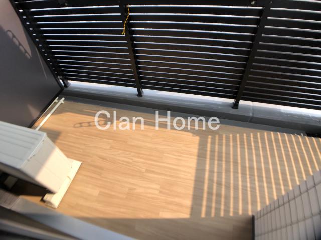 19/30 バルコニー