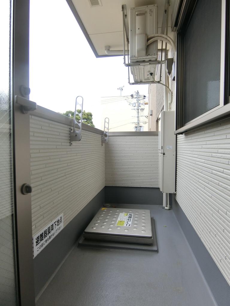 19/30 バルコニー