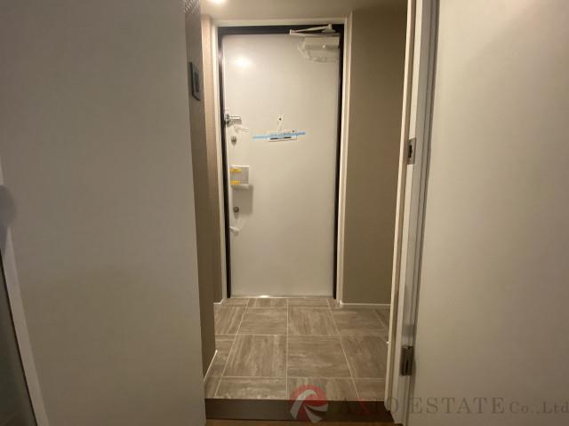 18/30 玄関