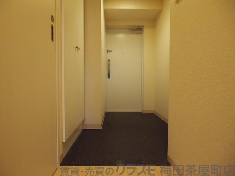 14/30 玄関