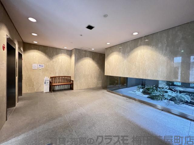 28/30 駐車場