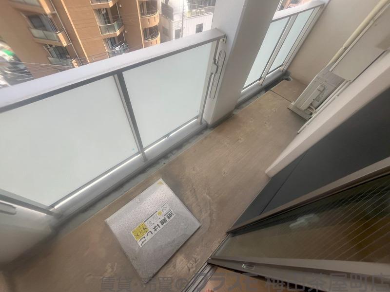 25/30 バルコニー