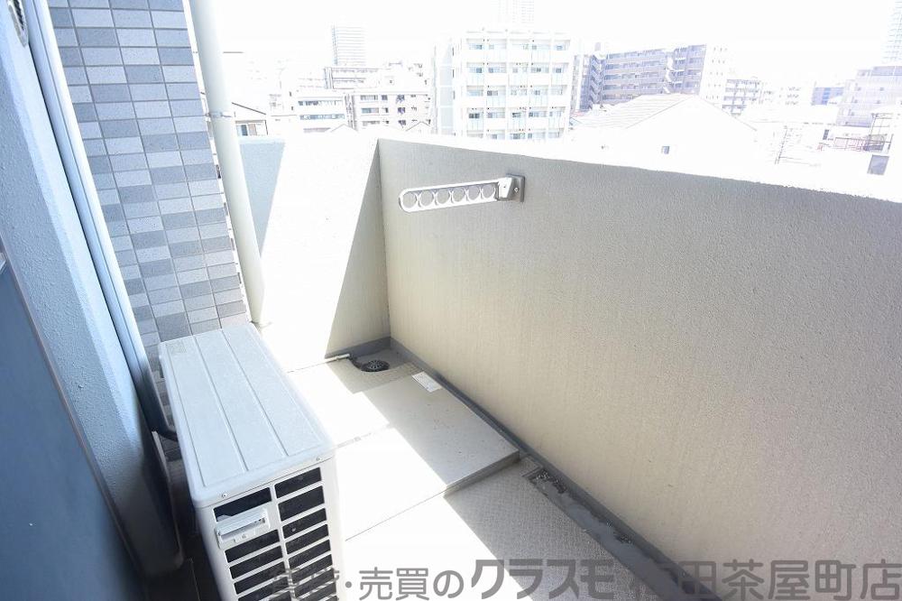 21/30 バルコニー