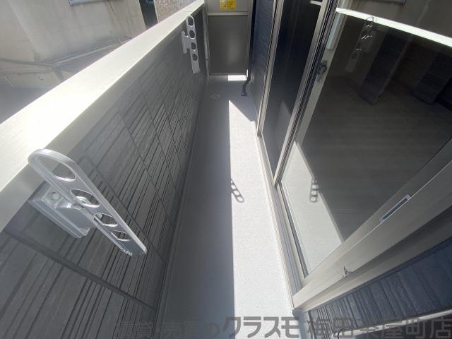 23/30 バルコニー