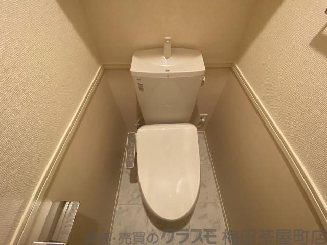 20/30 トイレ