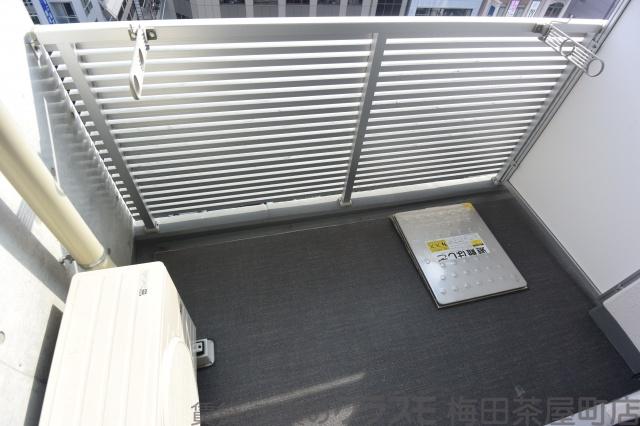 27/30 バルコニー