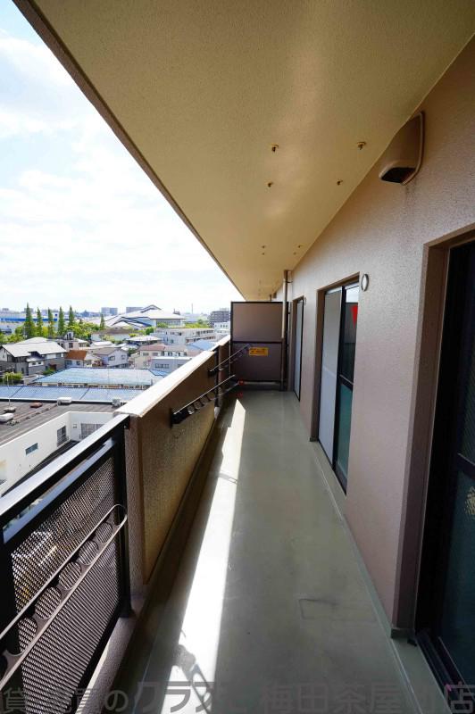 20/30 バルコニー