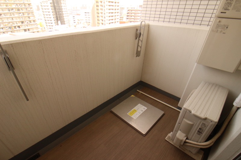 15/30 バルコニー