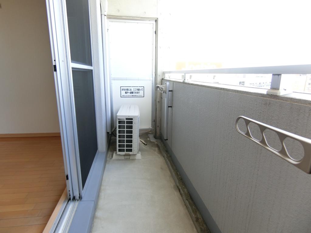 20/30 バルコニー