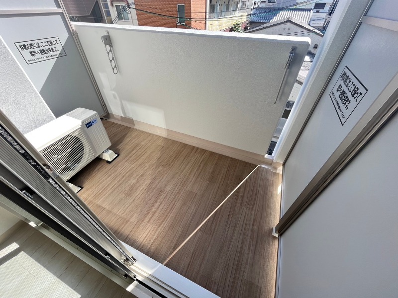 19/30 バルコニー