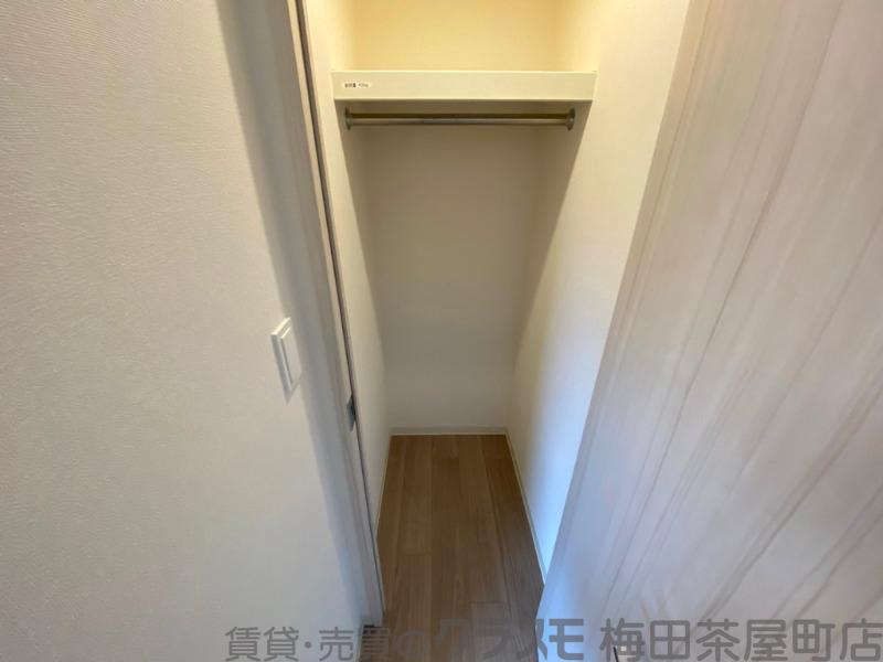 13/30 収納