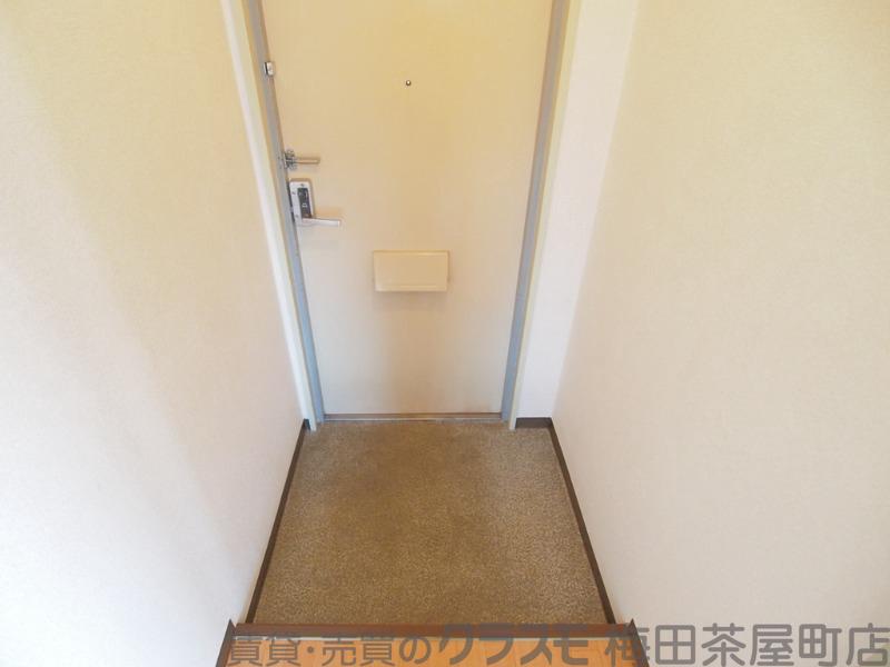 14/30 玄関