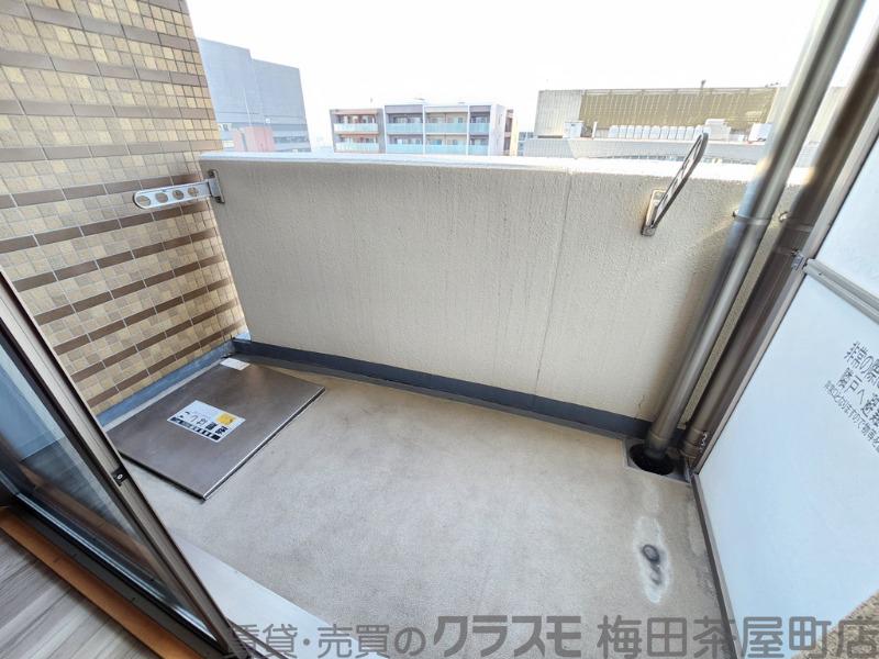 21/30 バルコニー