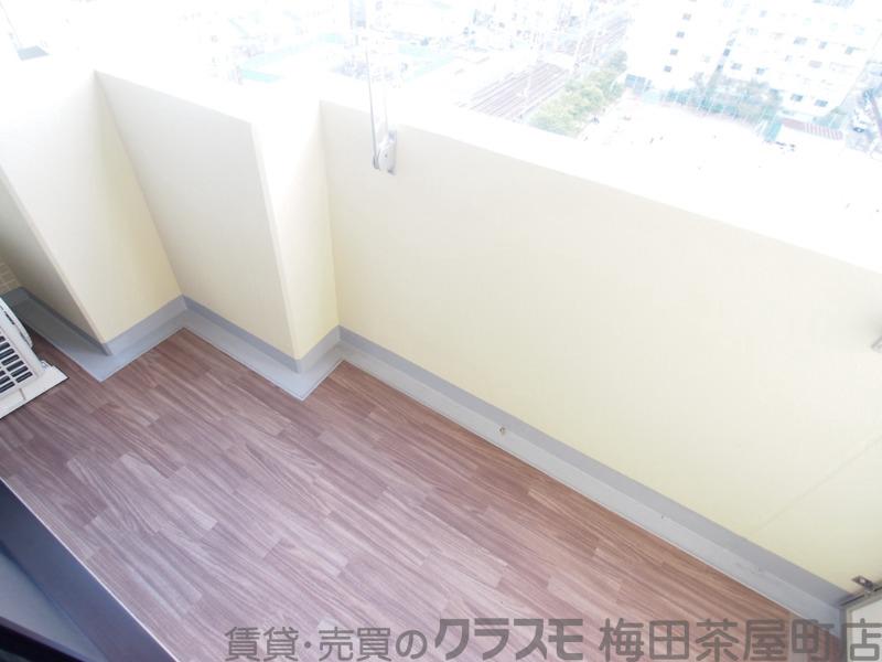 21/30 バルコニー