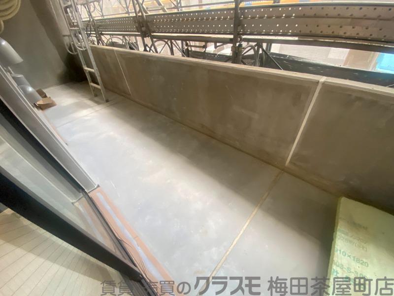 25/30 バルコニー