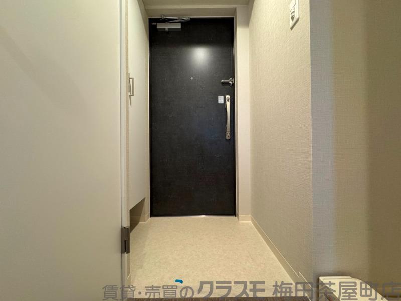 14/30 玄関
