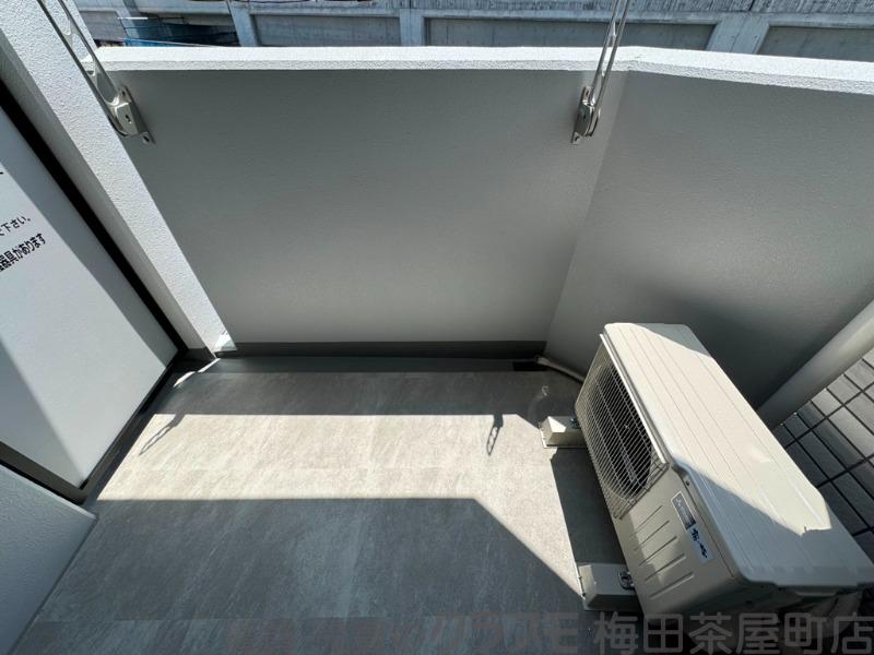 21/30 バルコニー