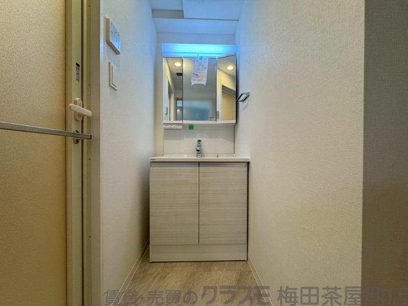 21/30 洗面