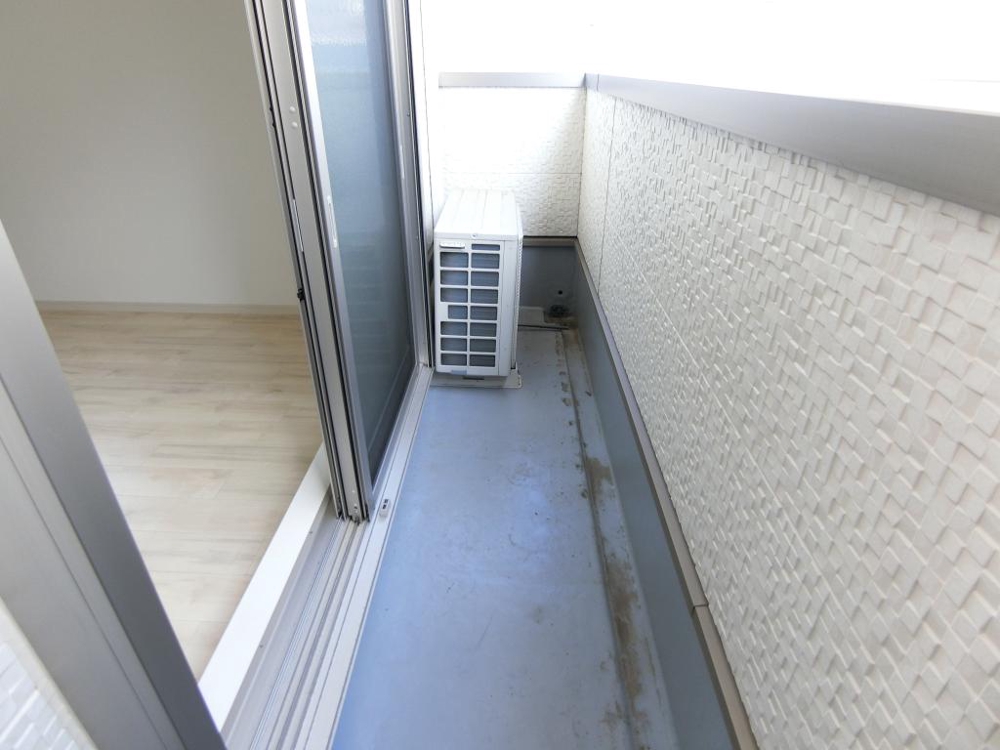 20/30 バルコニー