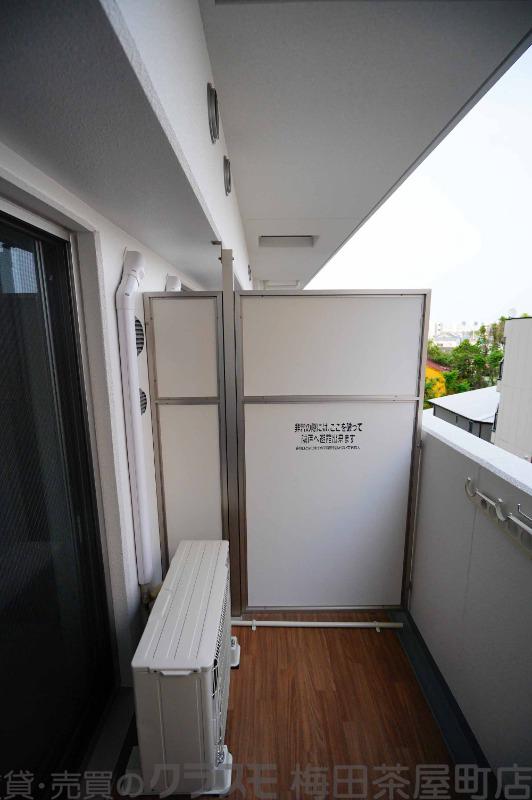 22/30 バルコニー