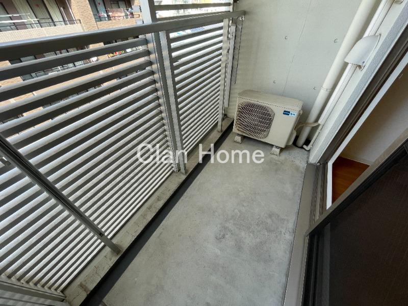 23/30 バルコニー