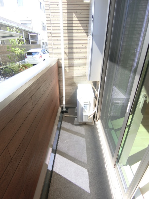 23/30 バルコニー