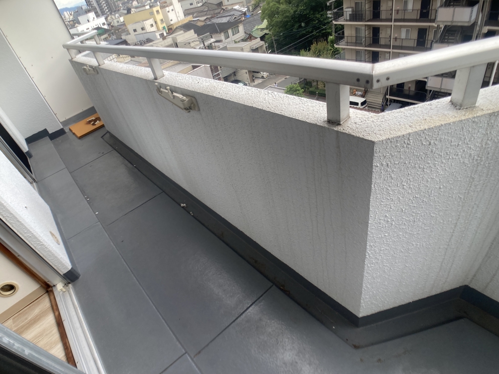 20/30 バルコニー