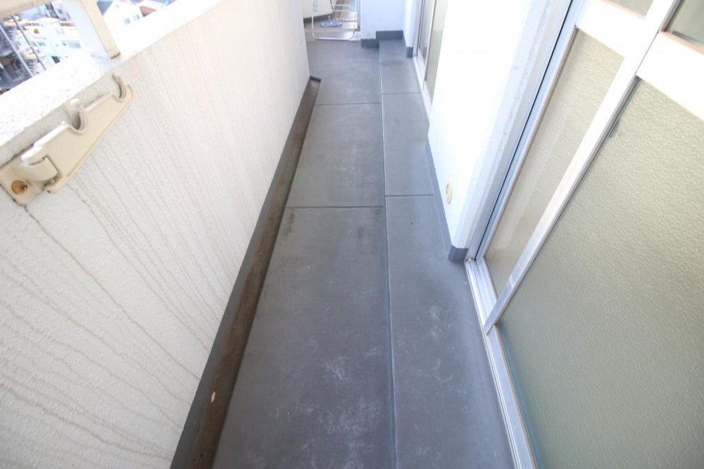 18/30 バルコニー